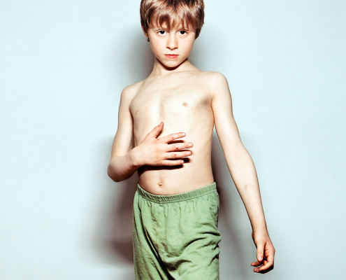 Portrait von einem Jungen.